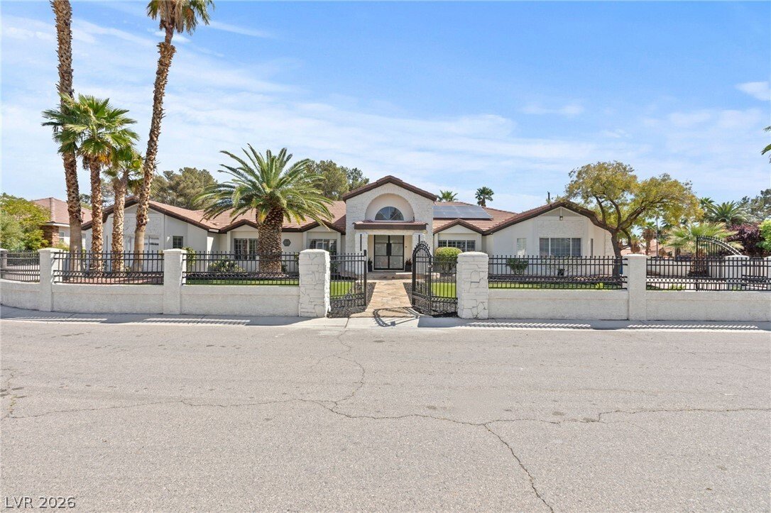 House in Las Vegas, Nevada, United States 3 - 17552238
