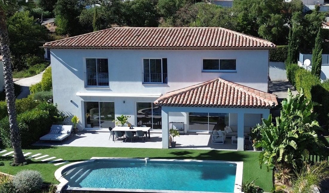 Villa in Les Adrets-de-l'Estérel, Provence-Alpes-Côte d'Azur, France 4 - 16266214