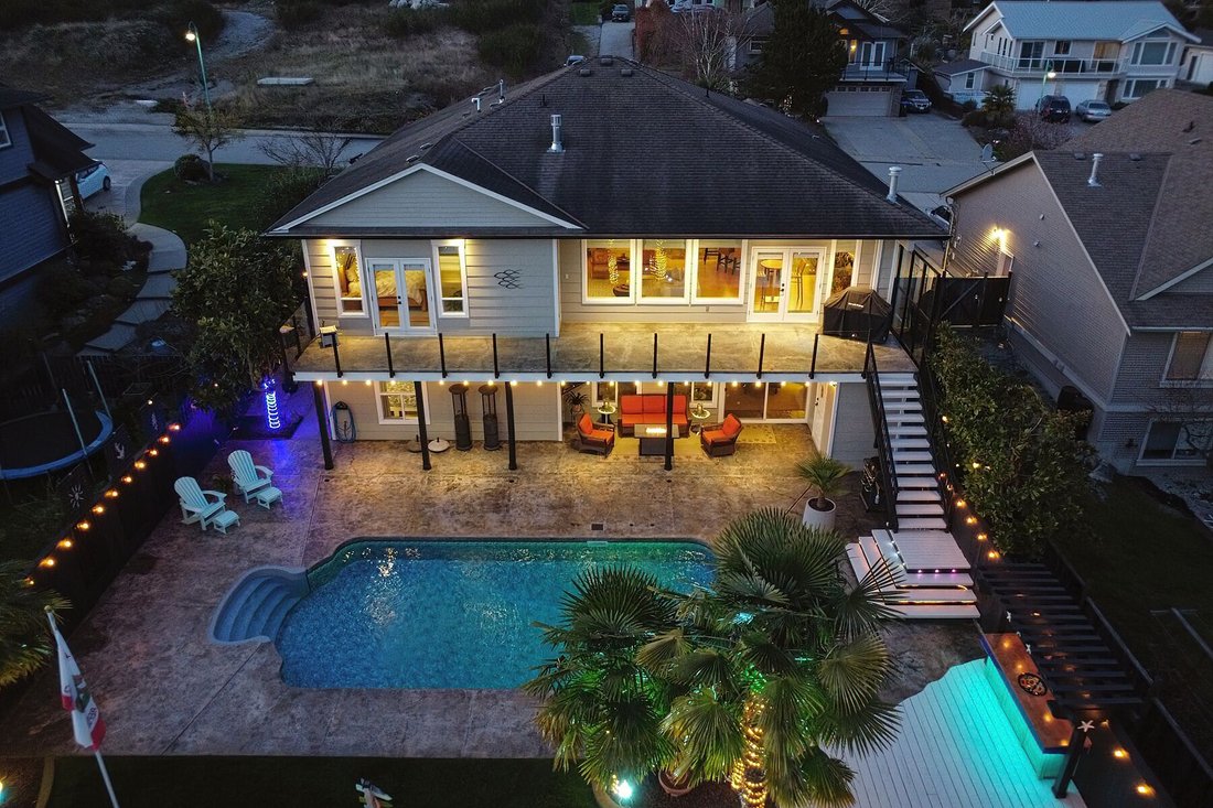 House in Sechelt, British Columbia, Canada 1 - 17551005