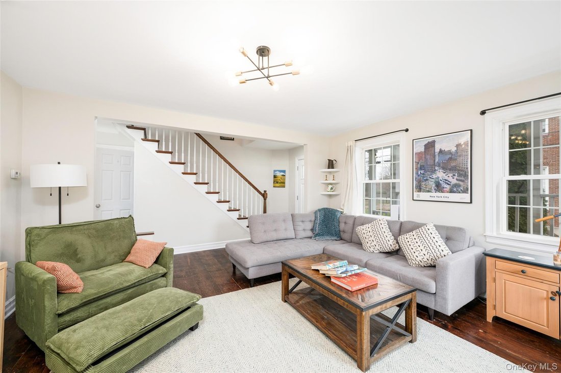 House in Beacon, New York, United States 3 - 17554997