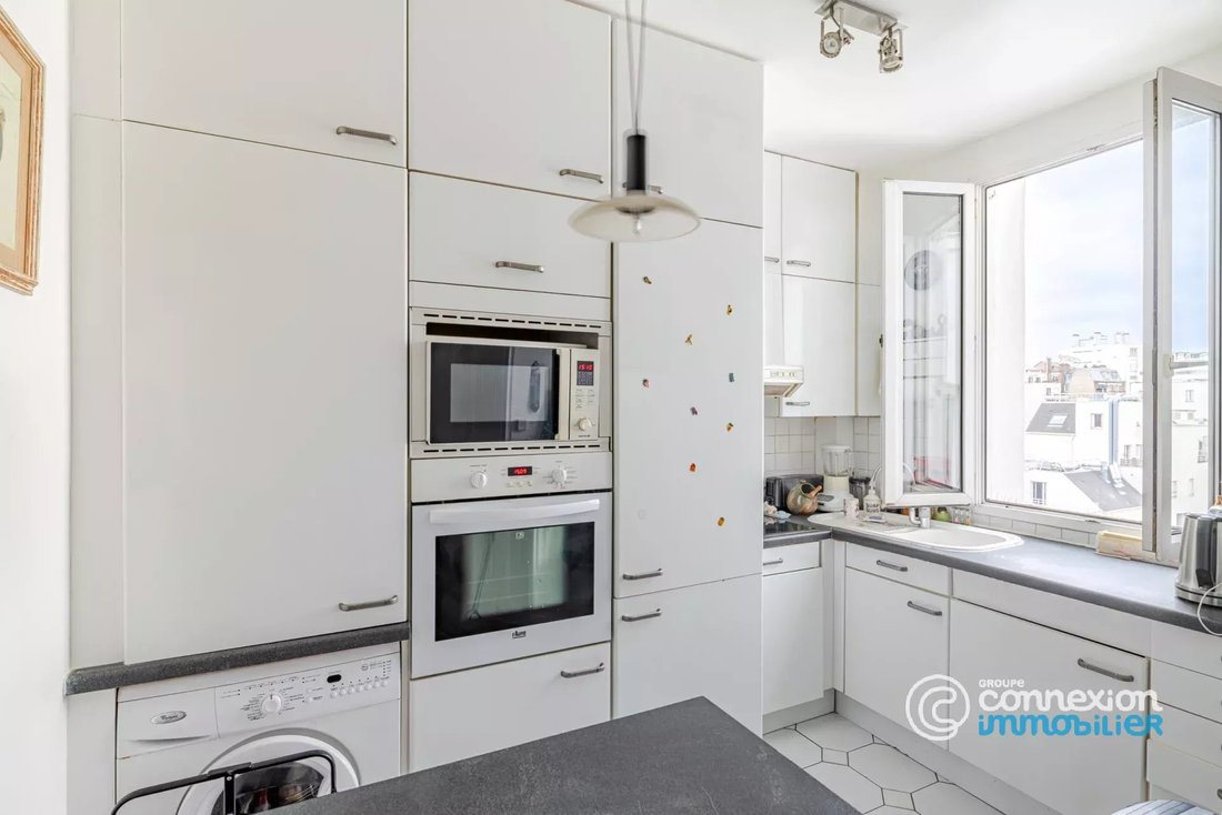 Apartment in Violet Commerce, Paris 15e Arrondissement, Paris 5 - 17550324