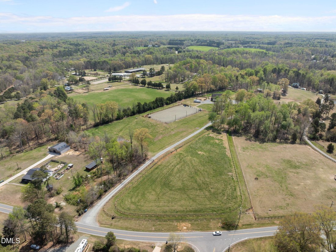 Farm Ranch in Greensboro, North Carolina, United States 2 - 17552367