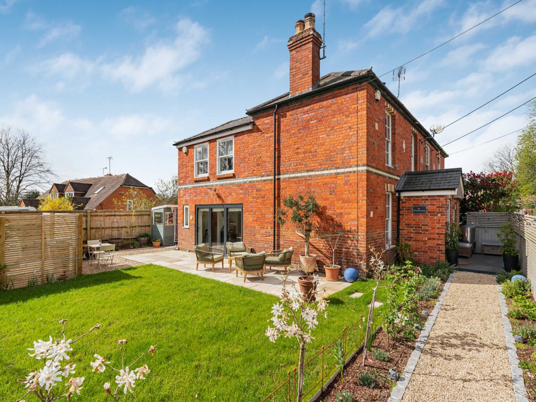 House in Stoke Row, England 1 - 17553182