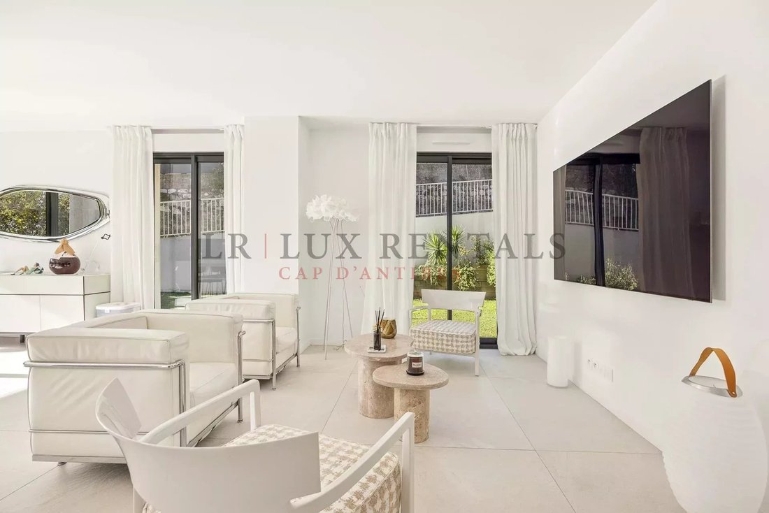 Apartment in Antibes, Provence-Alpes-Côte d'Azur, France 4 - 17549964