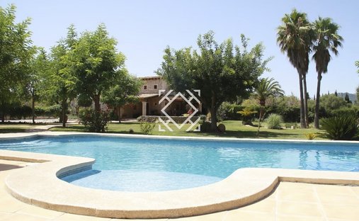 Villa in Pollença, Balearische Inseln, Spanien 1