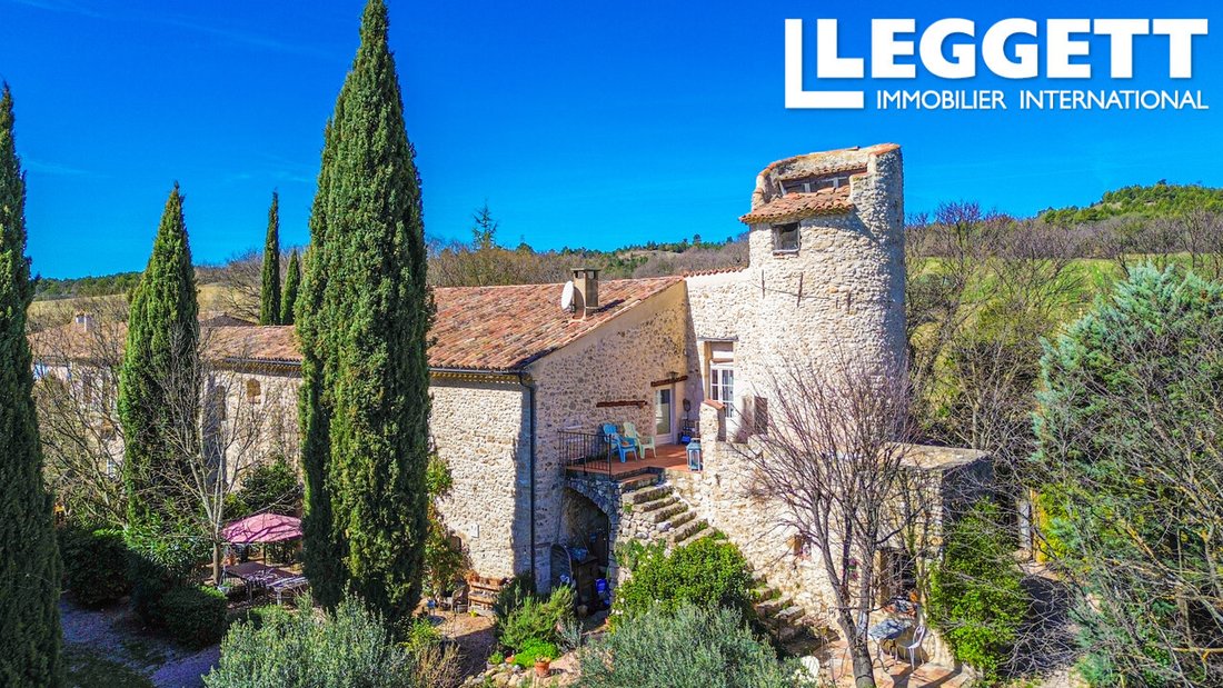 Villa in Saint-Laurent-du-Verdon, Provence-Alpes-Côte d'Azur, France 1 - 11854607
