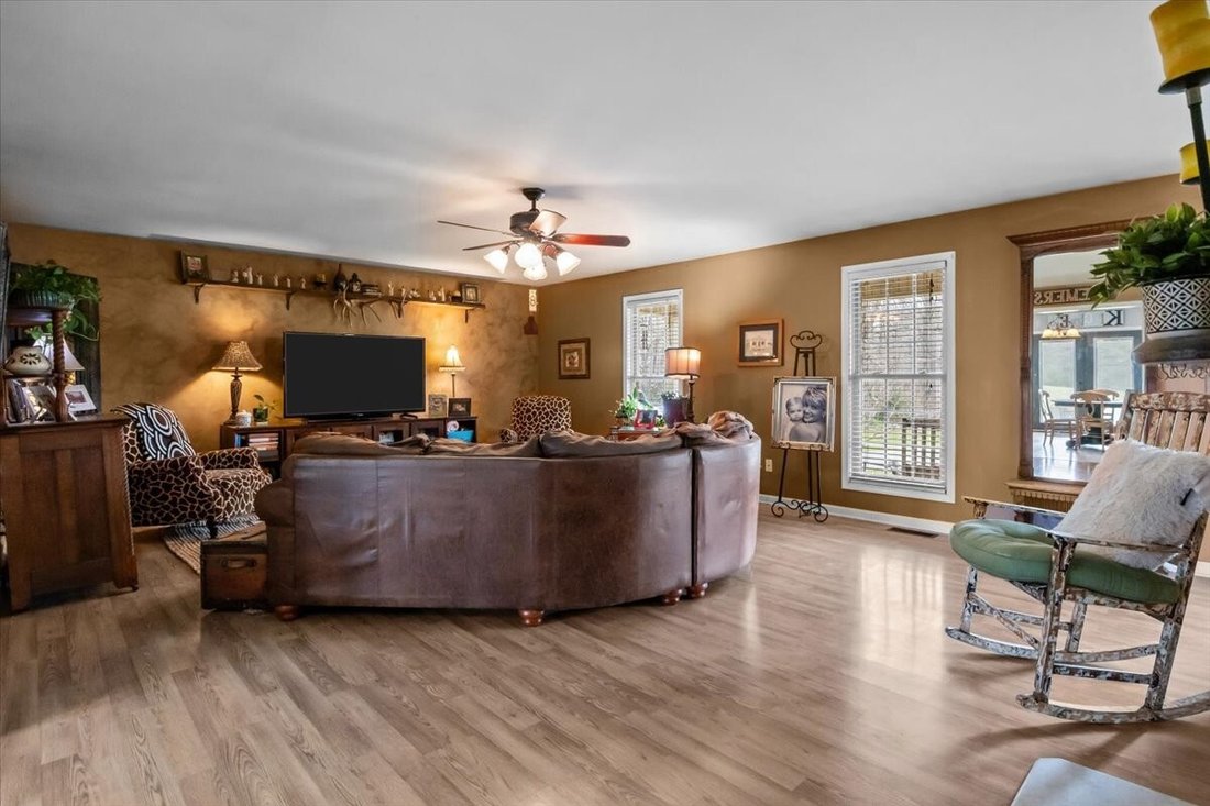 House in New Johnsonville, Tennessee, United States 5 - 17548743