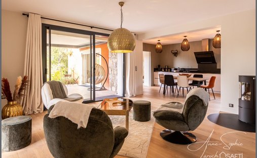 Maison à Ruoms, Auvergne-Rhône-Alpes, France 1