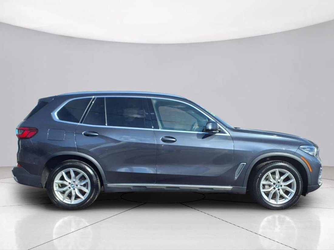 Suv in Philadelphia, PA, United States 2 - 17057887