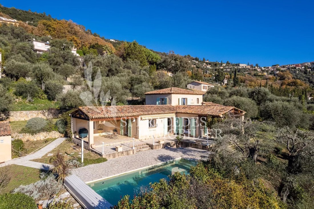 Villa in Spéracèdes, Provence-Alpes-Côte d'Azur, France 2 - 15043111
