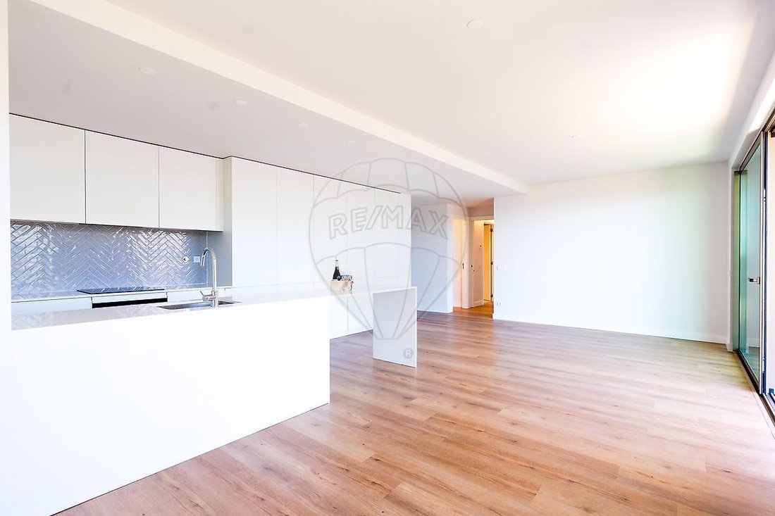 Apartment in Linda-a-Velha, Lisbon, Portugal 5 - 17260857