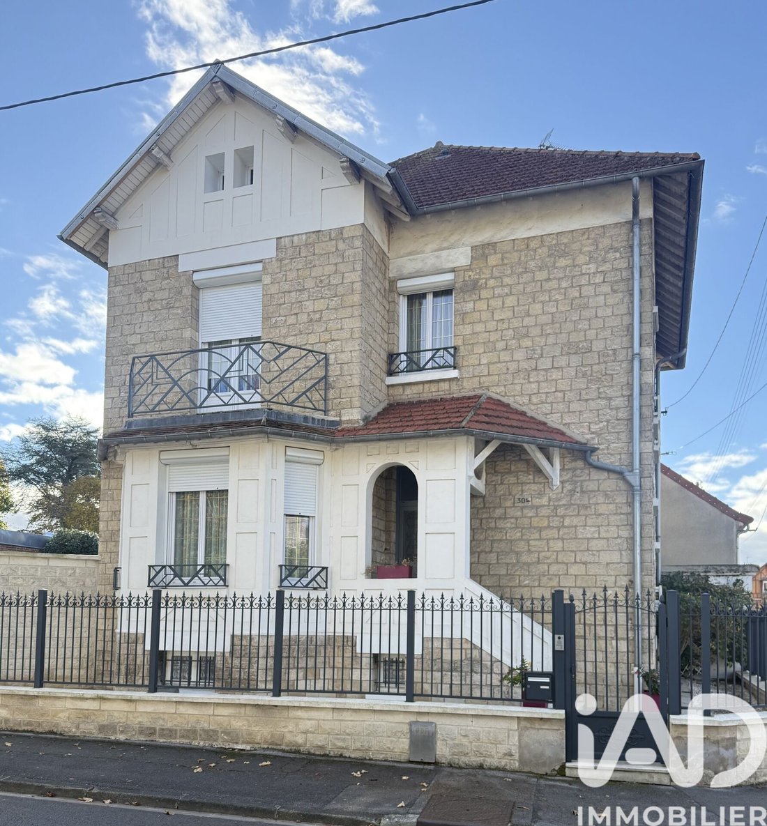 Maison à Compiègne, Hauts-de-France, France 1 - 16906055