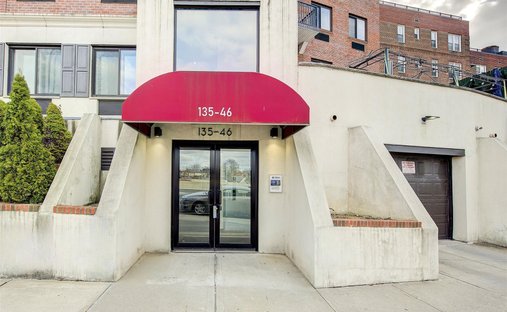 Condo in New York, New York, United States 1