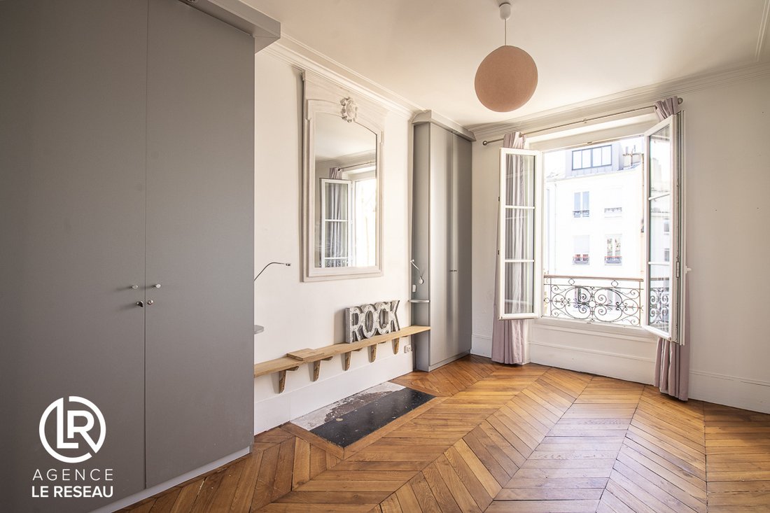 Apartment in La Plaine des Sablons, Neuilly-sur-Seine, France 5 - 17549475
