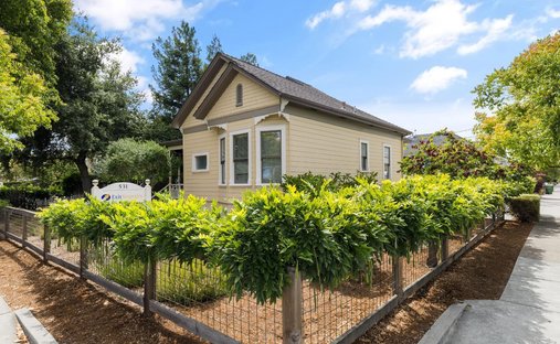 Petaluma, California, United States 1
