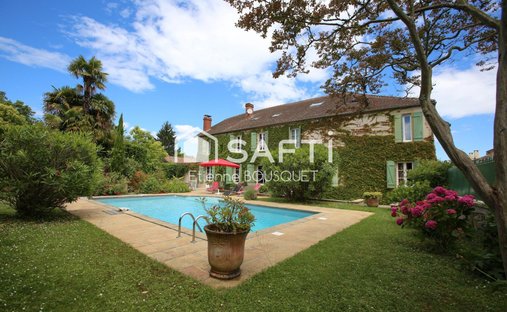 House in Rive Gauche, Aire-sur-l'Adour, France 1