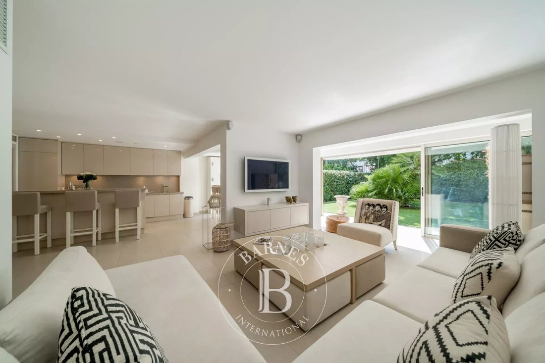 Apartment in Cannes, Provence-Alpes-Côte d'Azur, France 3 - 17472024