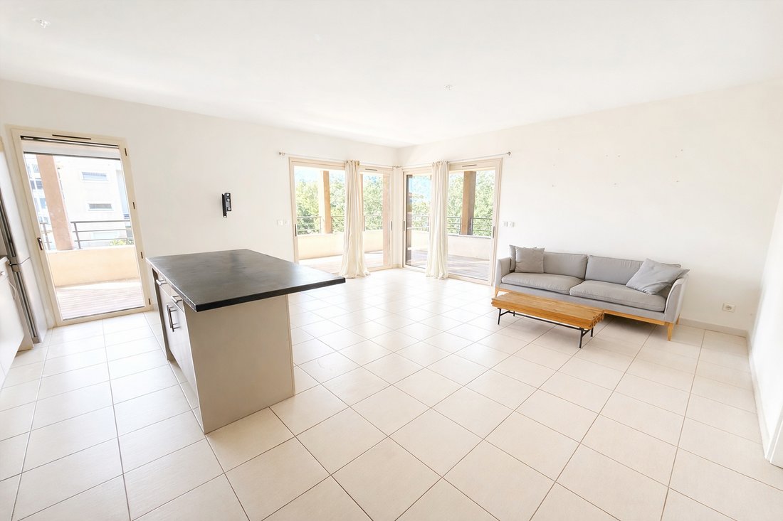 Apartment in Porto-Vecchio, Corsica, France 2 - 17518674