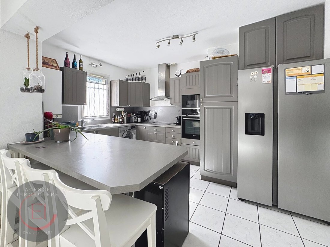 Villa in Montauroux, Provence-Alpes-Côte d'Azur, France 2 - 16209862