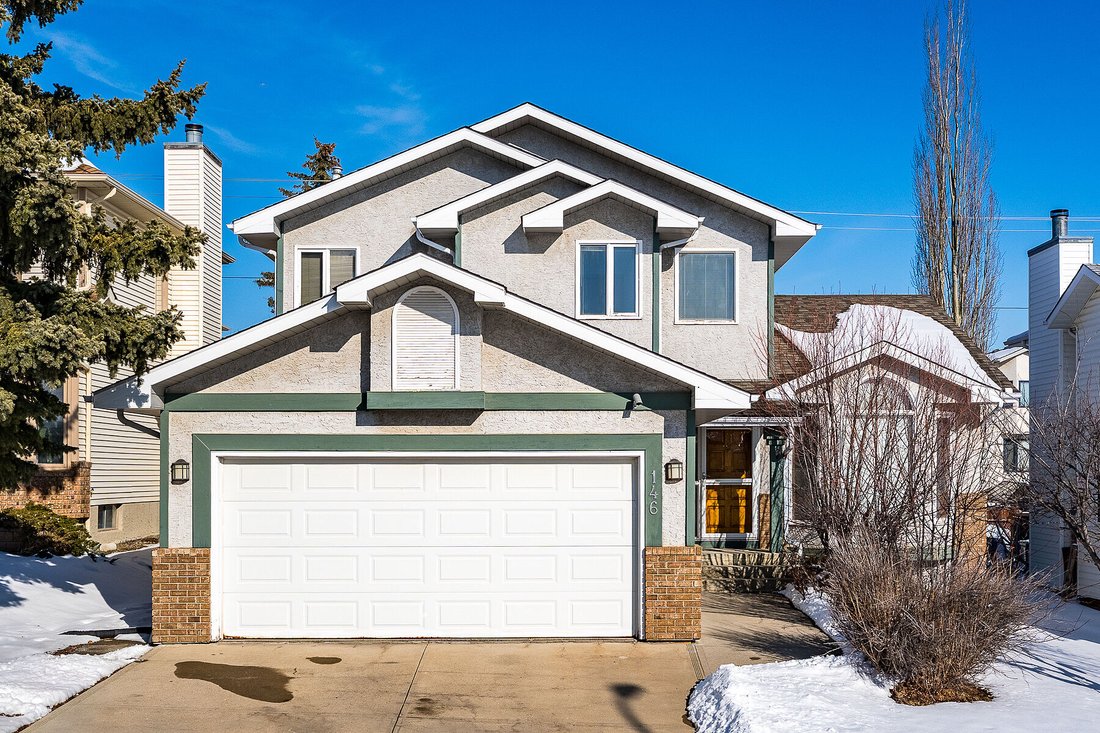 Casa a Calgary, Alberta, Canada 1 - 17549426
