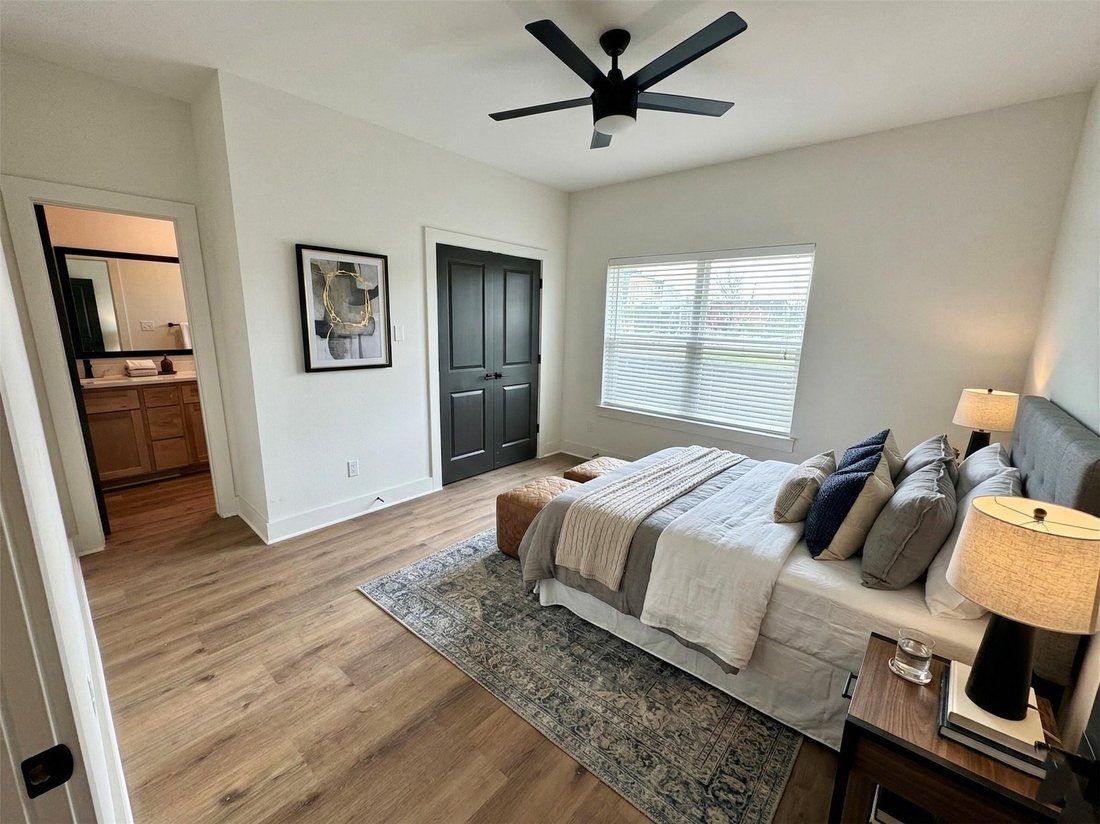 Houston, Texas, United States 5 - 17552194
