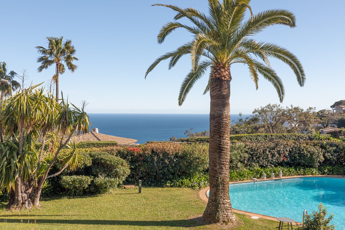 House in La Maure-Super Cannes, Vallauris, France 2 - 17549962