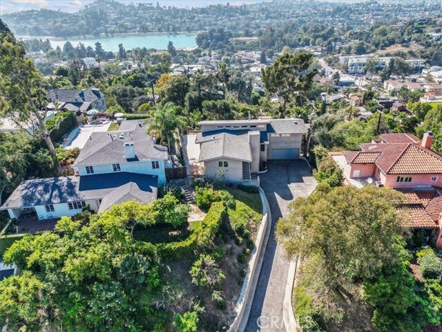 Los Angeles, California, United States 5 - 17549719