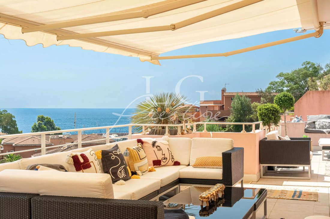 Apartment in Théoule-sur-Mer, Provence-Alpes-Côte d'Azur, France 2 - 15992448