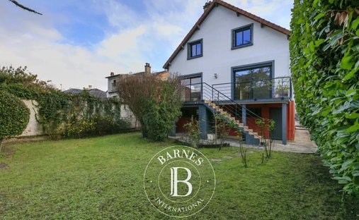 House in Le Vésinet, Ile-de-France, France 1