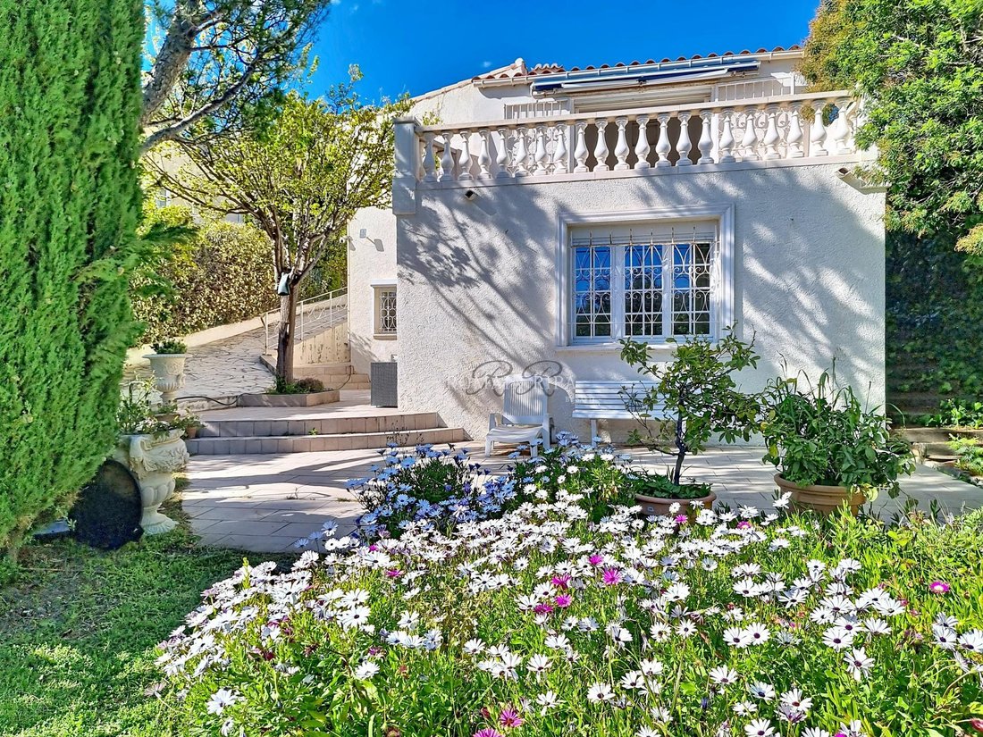 House in Le Dramont-Agay-Anthéor-Le Trayas, Saint-Raphaël, France 3 - 17551188