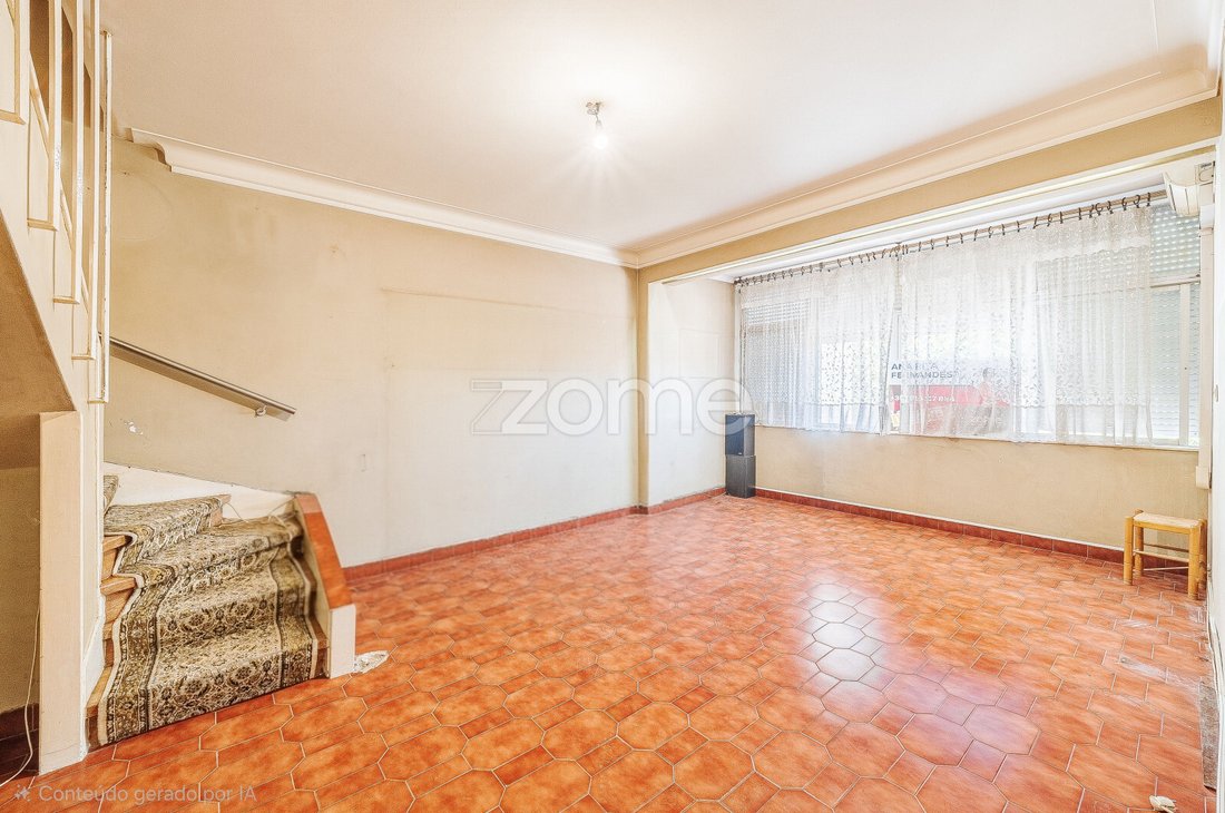 Apartment in Alvalade, Lisbon, Portugal 4 - 17553422