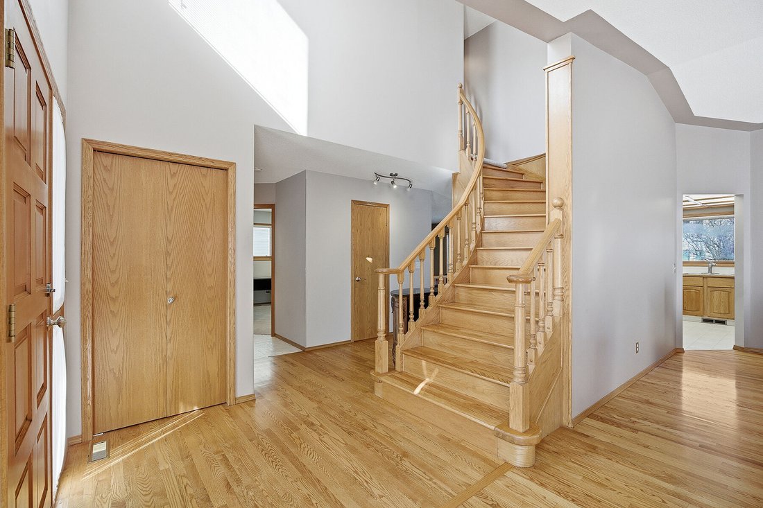 Casa a Calgary, Alberta, Canada 4 - 17549426