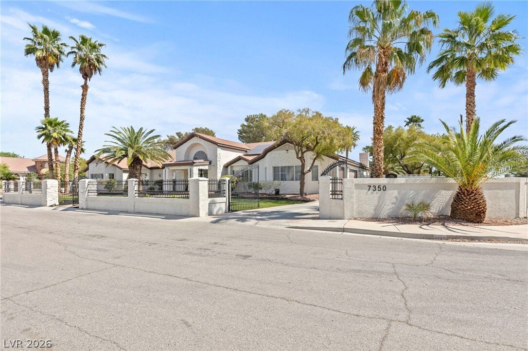 House in Las Vegas, Nevada, United States 4 - 17552238