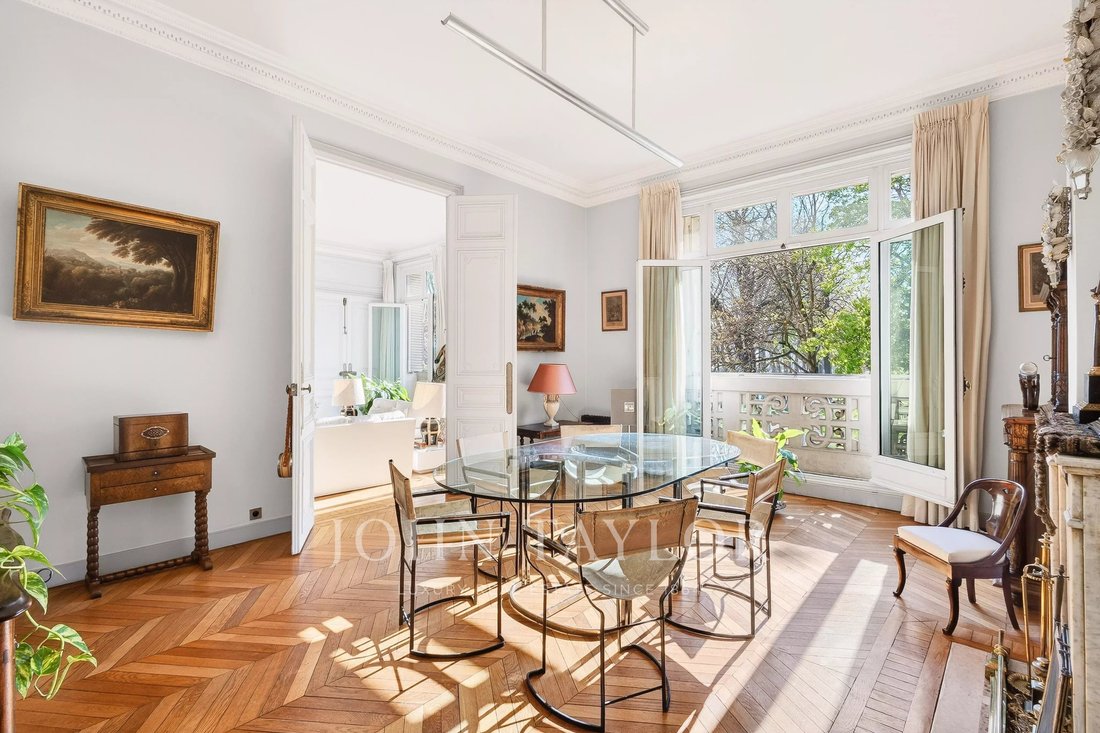 Apartment in Chaillot, Paris 16e Arrondissement, Paris 5 - 17550358