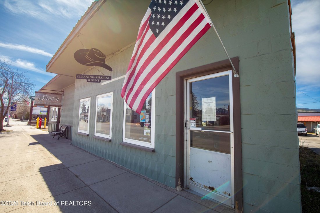 Thayne, Wyoming, United States 2 - 17552867