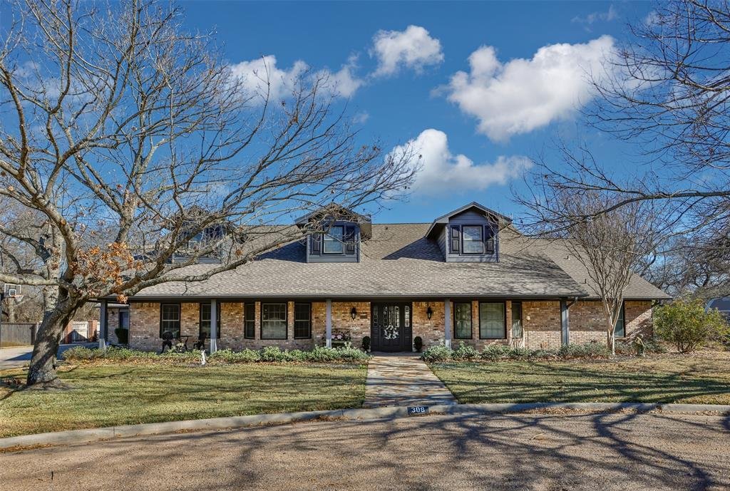 House in Gainesville, Texas, United States 1 - 17548667