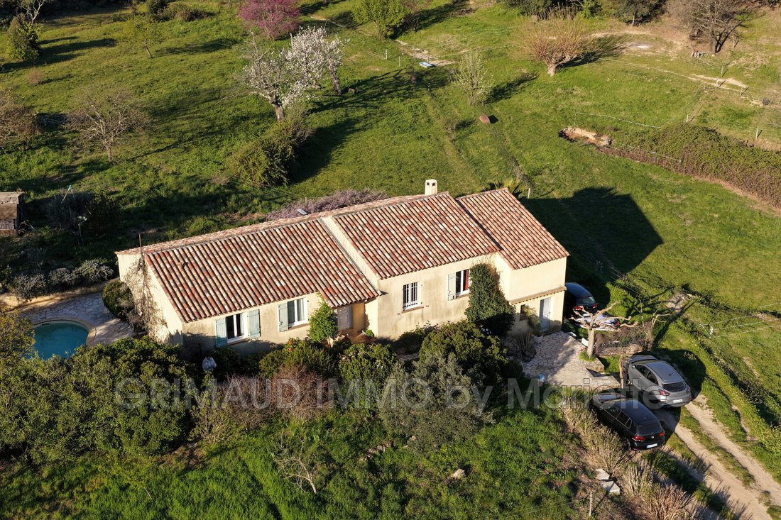 Villa in Le Plan-de-la-Tour, Provence-Alpes-Côte d'Azur, France 3 - 17274699