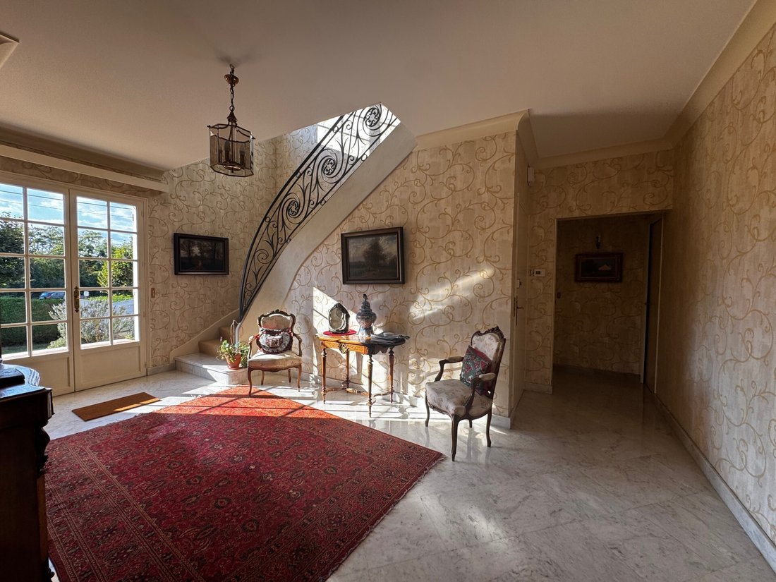 House in Livry-sur-Seine, Ile-de-France, France 5 - 17549663