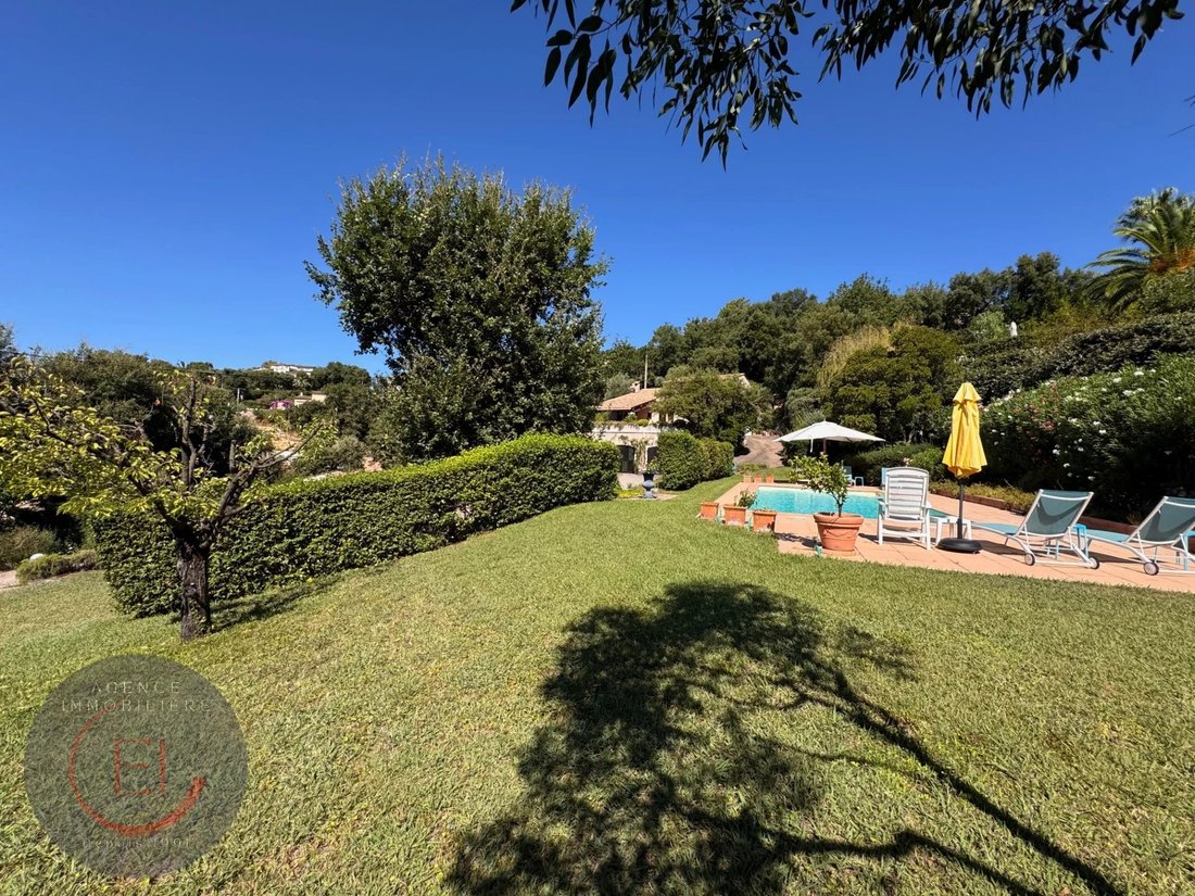 Villa in Les Adrets-de-l'Estérel, Provence-Alpes-Côte d'Azur, France 5 - 16038623