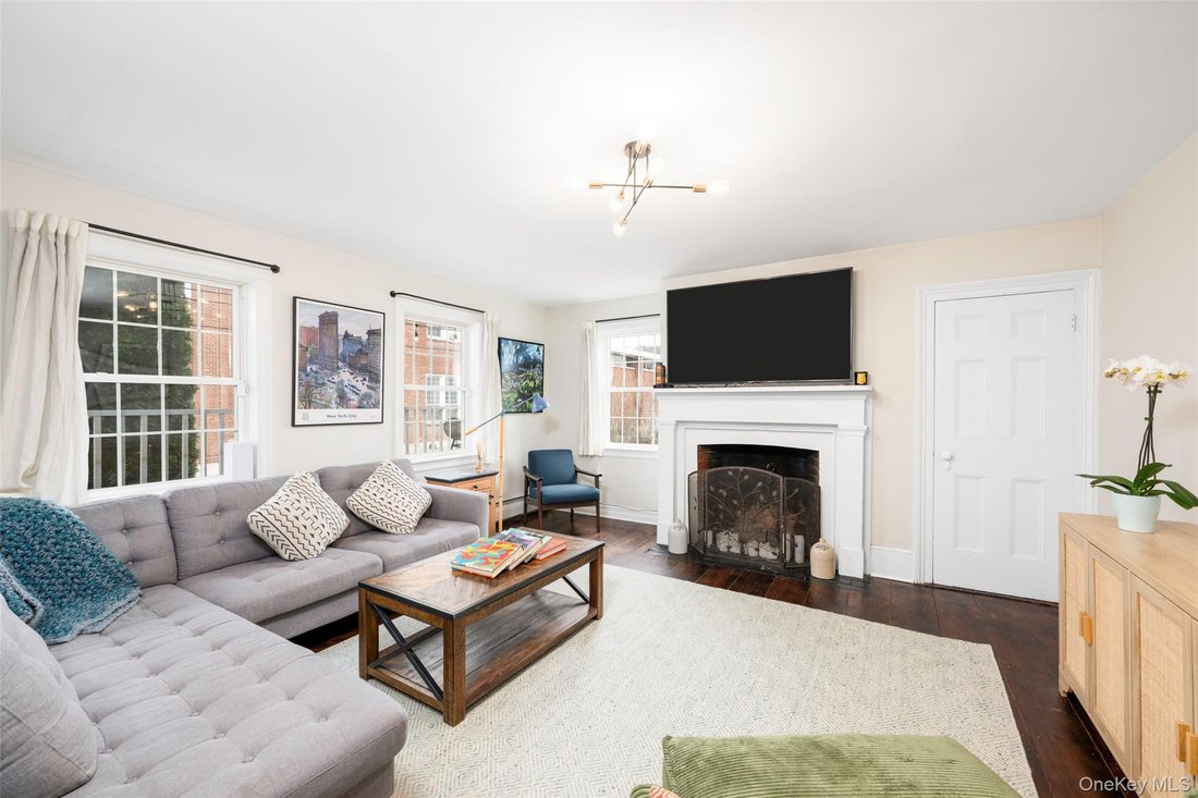 House in Beacon, New York, United States 2 - 17554997