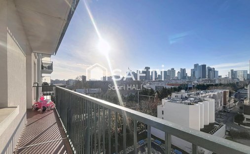 Apartment in Hôtel de Ville, Courbevoie, France 1