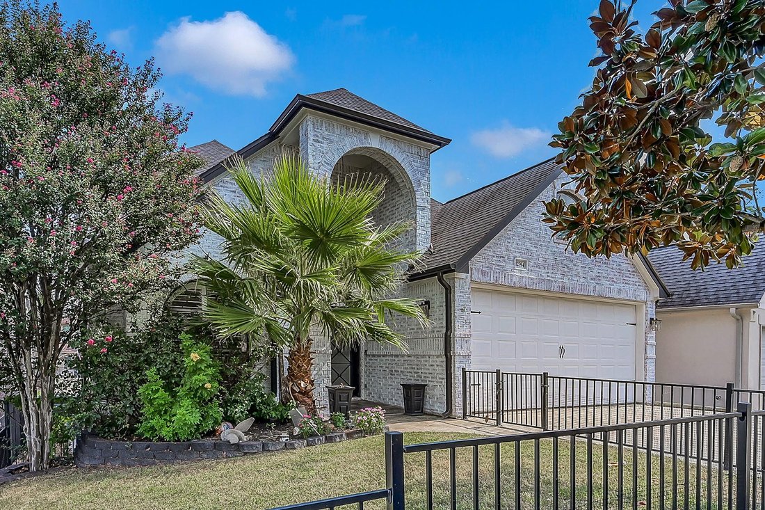 House in Conroe, Texas, United States 3 - 17552191