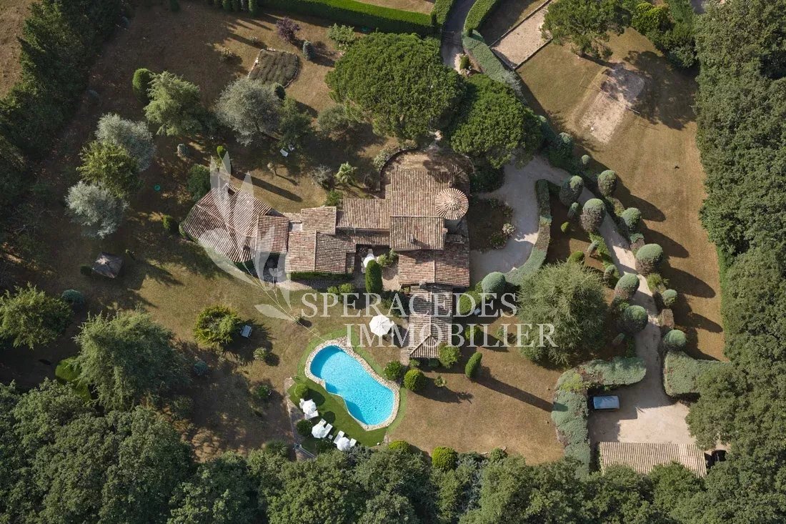 Villa in Saint-Vallier-de-Thiey, Provence-Alpes-Côte d'Azur, France 4 - 14671012