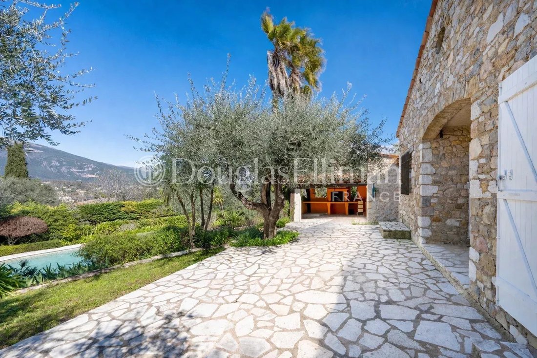 Villa à Le Rouret, Provence-Alpes-Côte d'Azur, France 4 - 17550191