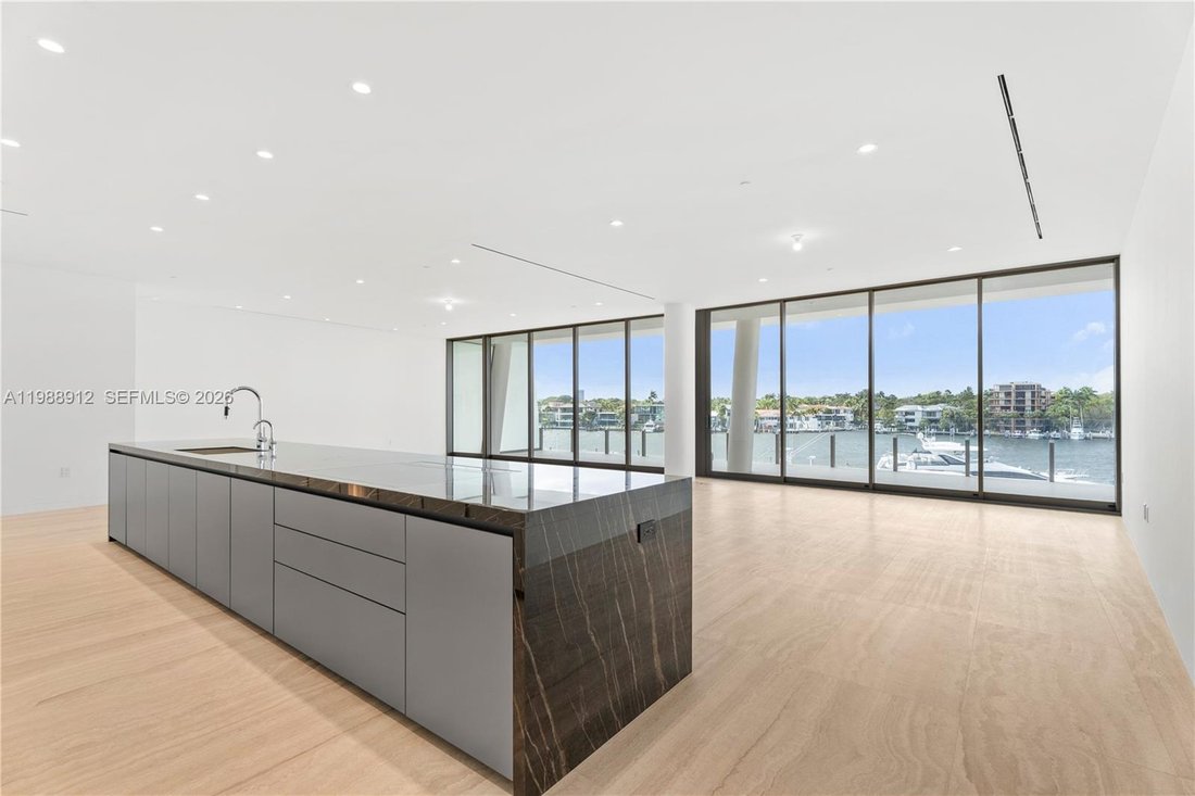 Condo in Miami, Florida, United States 4 - 17549816