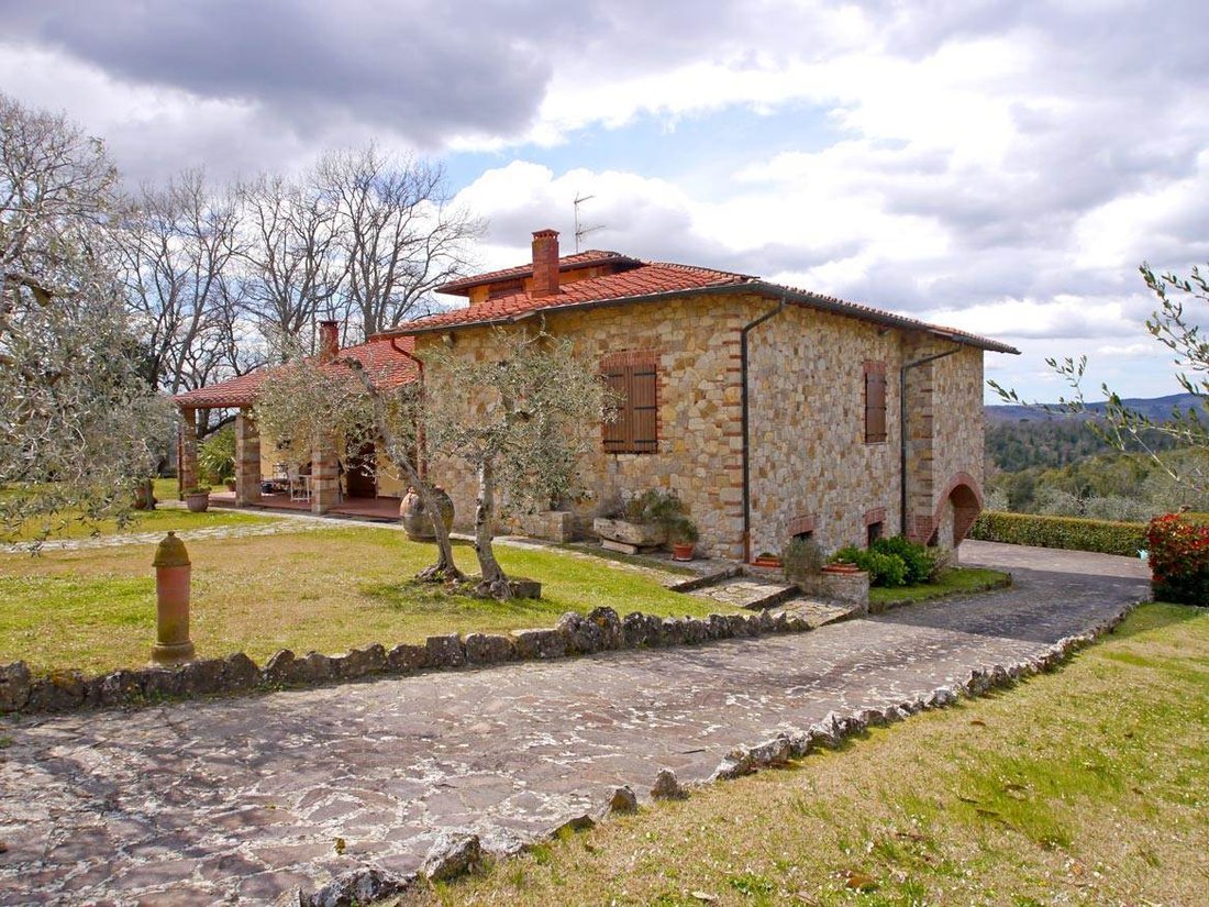 Castelnuovo Berardenga, Tuscany, Italy 2 - 17553211