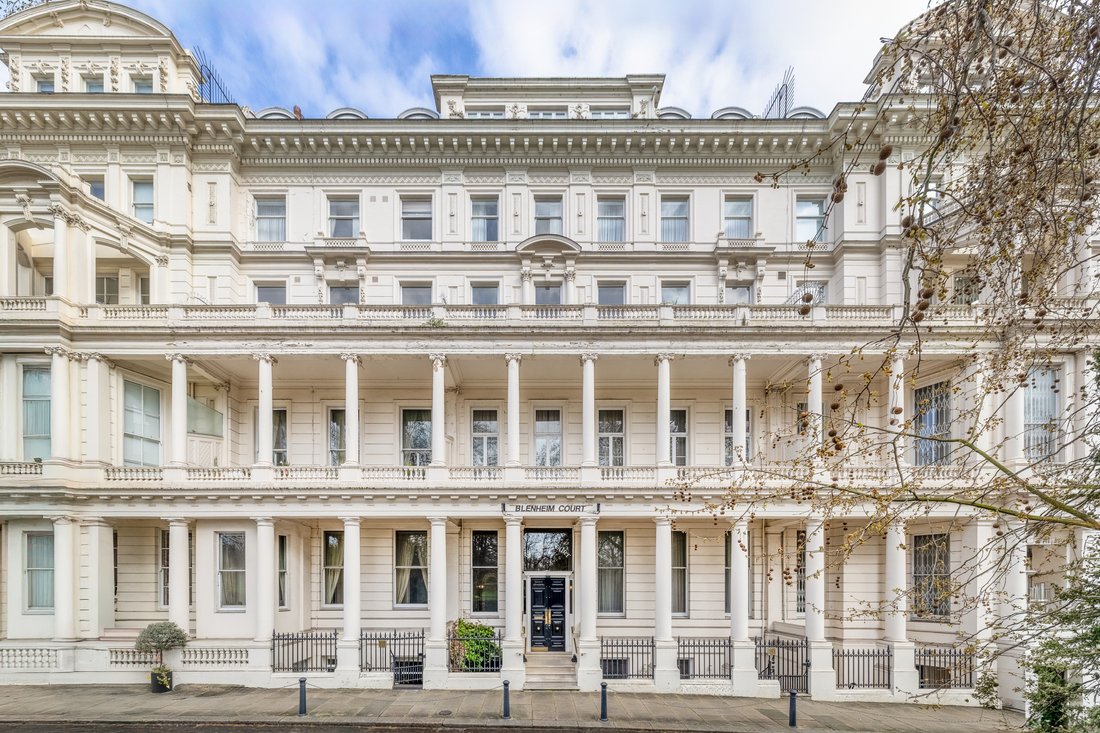 Apartment in Hyde Park, Westminster, England 1 - 17551713
