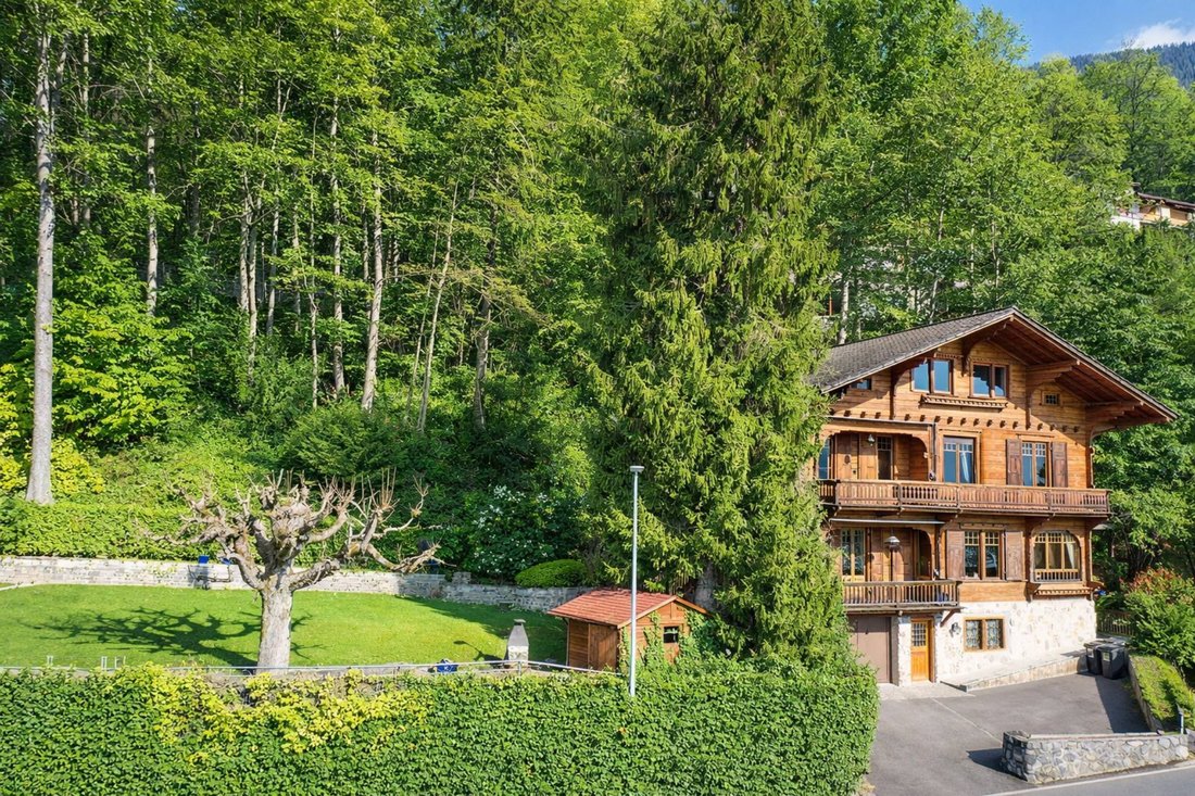 Villa in Veytaux, Vaud, Switzerland 2 - 17552973