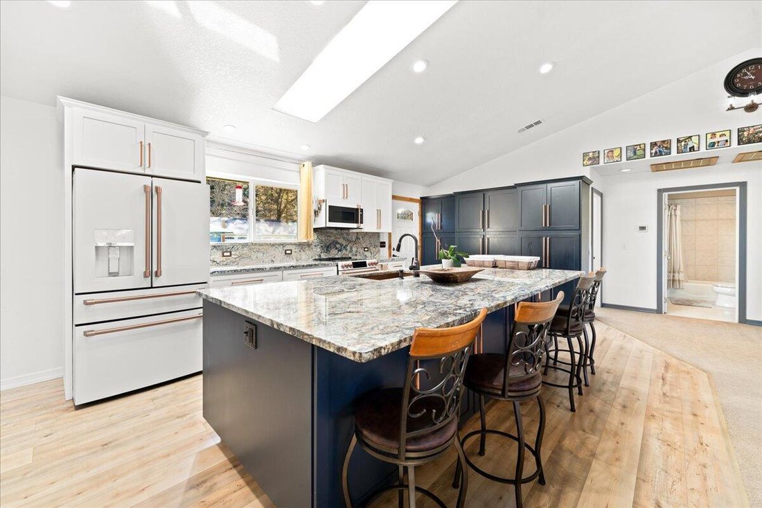 House in Merlin, Oregon, United States 3 - 17552020