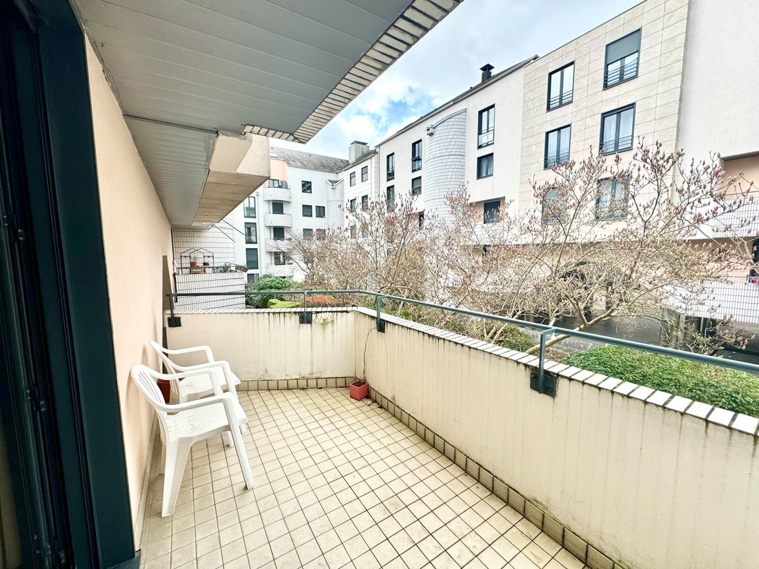 Apartment in Vincennes, Ile-de-France, France 2 - 17549483